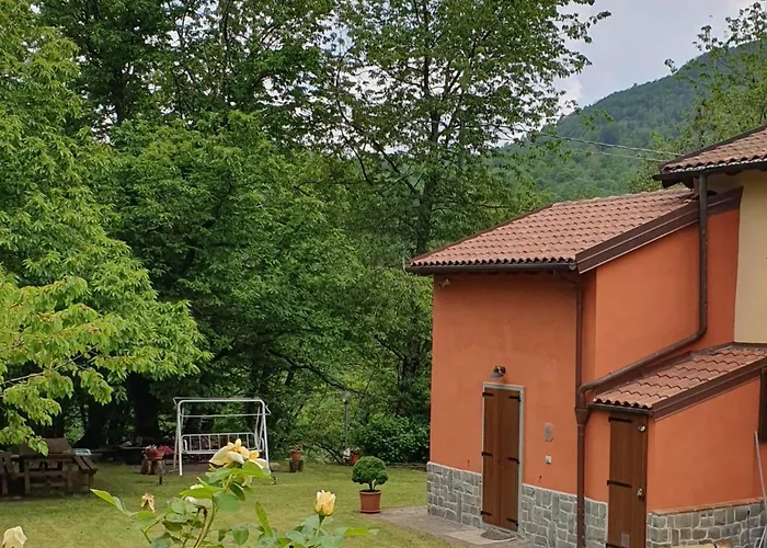La Casina Rossa Della Fornace